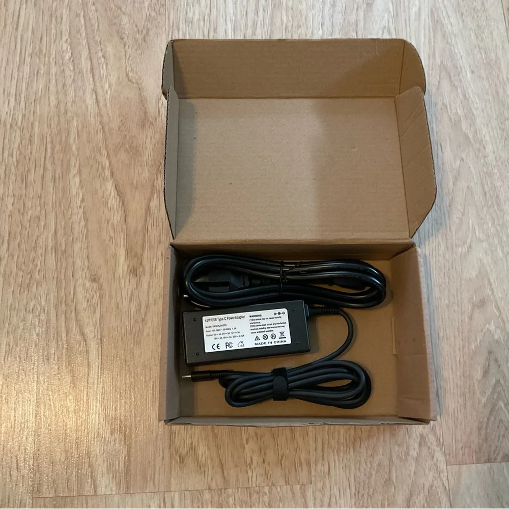 NEW USB Type-C Power adapter Charger Laptop 45W SK90A200225